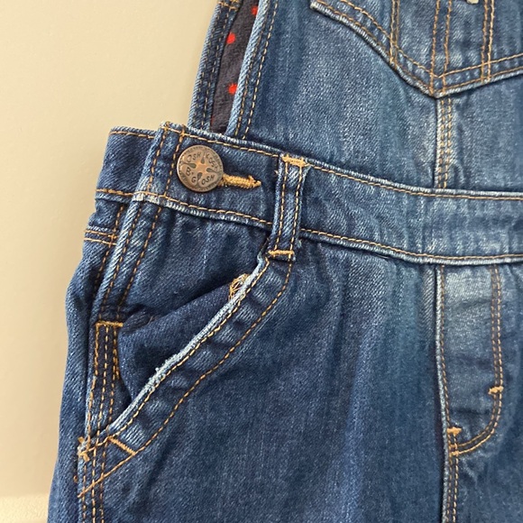 OshKosh B'gosh fleece lined pant overalls with adorable little red bow EUC 3T - Picture 5 of 14